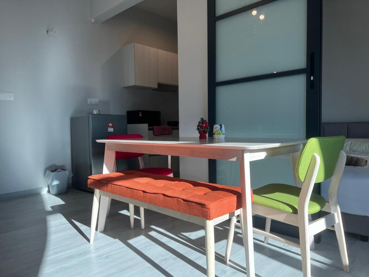Tk Homestay - Sea View And Mount Kinabalu View コタキナバル エクステリア 写真